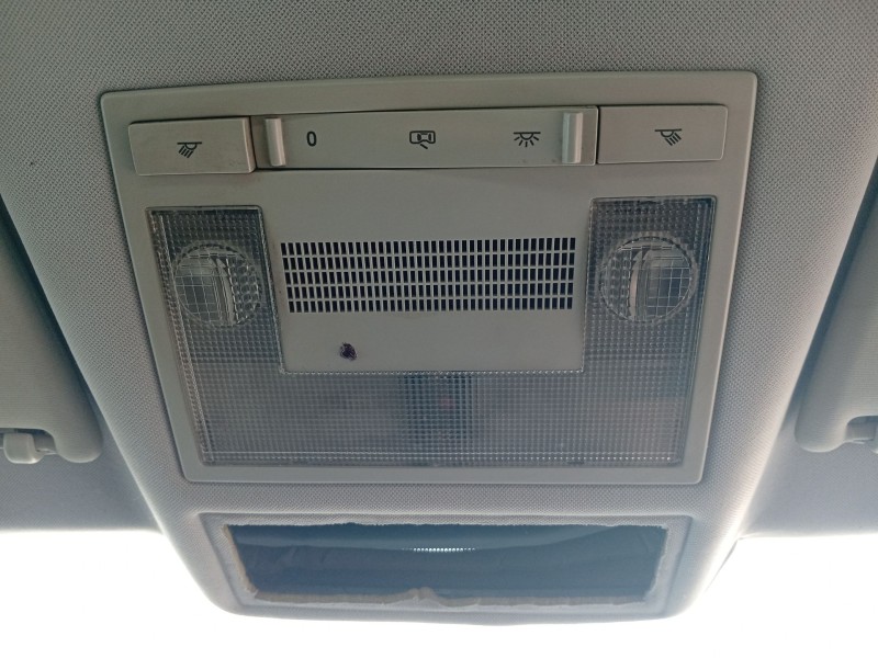 Recambio de luz interior para seat leon (1p1) 1.9 tdi referencia OEM IAM 5P0947105  