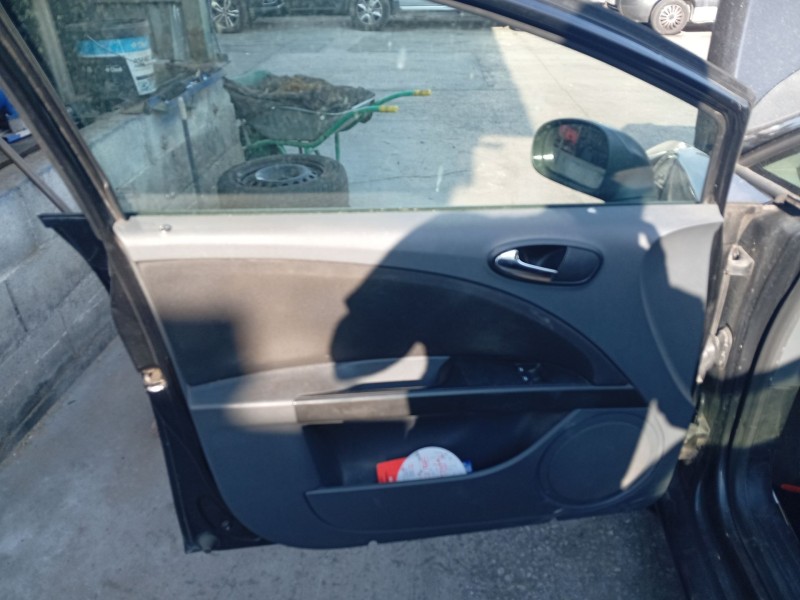 Recambio de elevalunas delantero izquierdo para seat leon (1p1) 1.9 tdi referencia OEM IAM 1T0959701L  