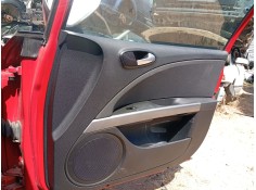 Recambio de guarnecido puerta delantera derecha para seat leon (1p1) 1.6 tdi referencia OEM IAM 1P0867012  