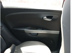 Recambio de guarnecido puerta trasera izquierda para seat leon (1p1) 1.6 tdi referencia OEM IAM 1P0867211  