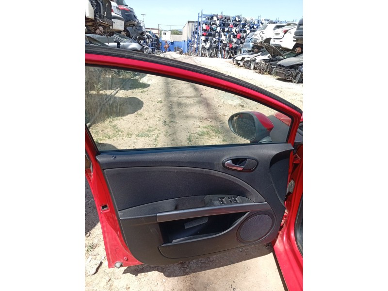 Recambio de elevalunas delantero izquierdo para seat leon (1p1) 1.6 tdi referencia OEM IAM 1P0837461A  