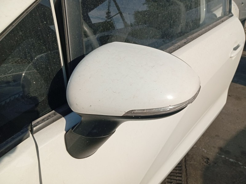 Recambio de retrovisor izquierdo para kia rio iii (ub) 1.25 cvvt referencia OEM IAM 876101W050  