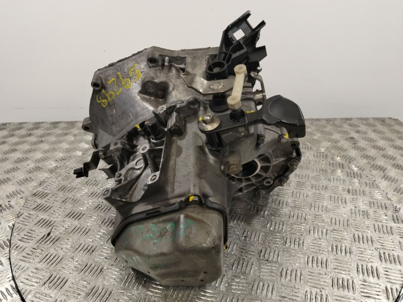 Recambio de caja cambios para peugeot 208 i (ca_, cc_) 1.4 hdi referencia OEM IAM 20CQ66  