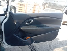 Recambio de guarnecido puerta delantera derecha para kia rio iii (ub) 1.25 cvvt referencia OEM IAM 823021W020  