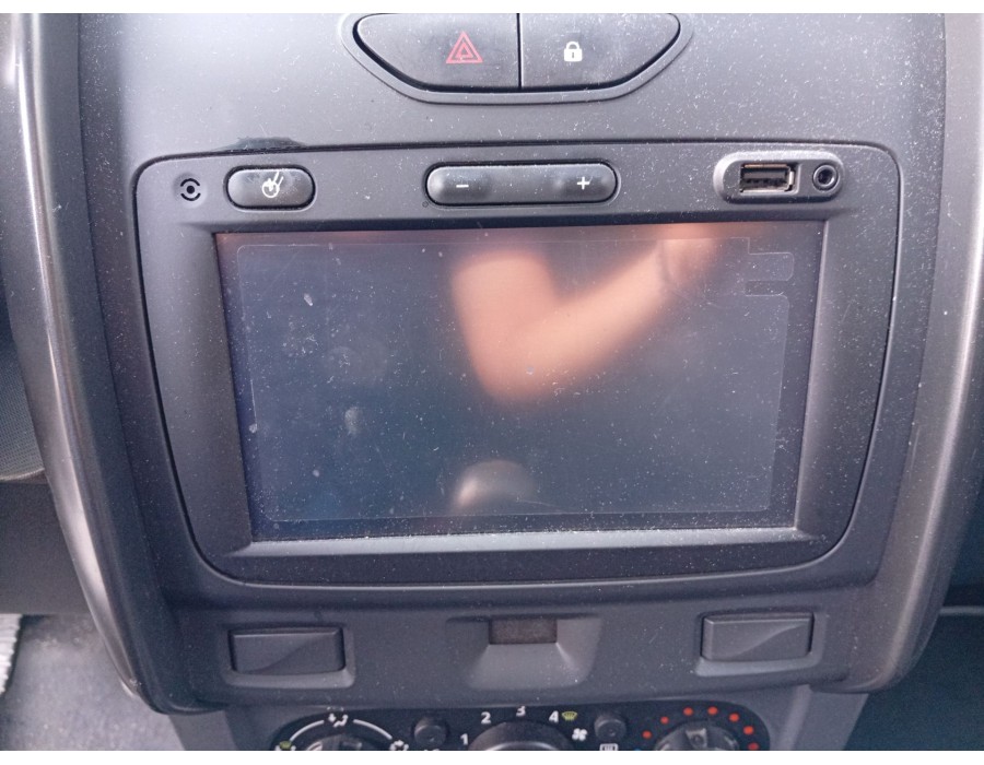 Recambio de pantalla / mando multifuncion para dacia duster (hs_) 1.2 tce 125 referencia OEM IAM 281153178R  