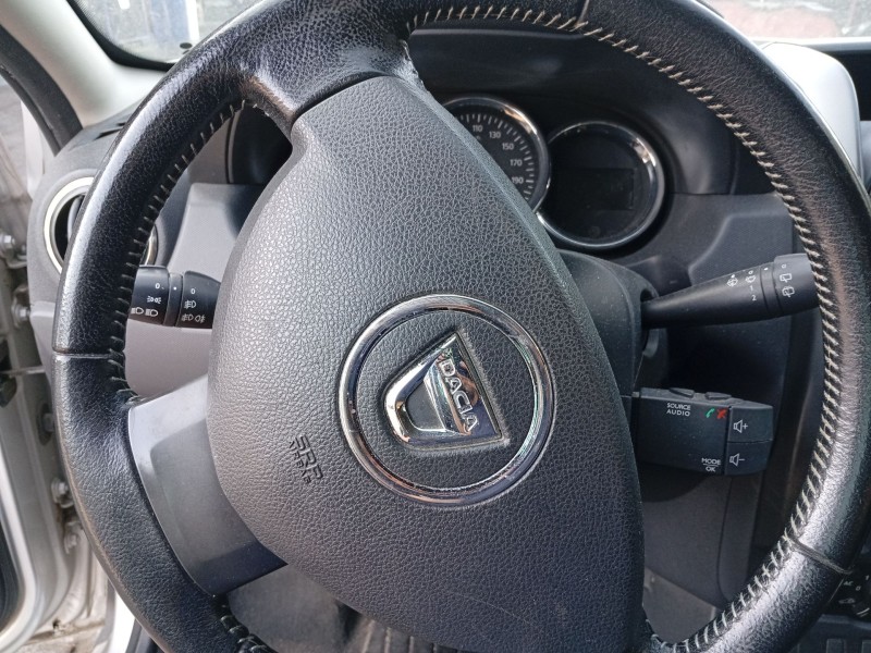 Recambio de mando multifuncion para dacia duster (hs_) 1.2 tce 125 referencia OEM IAM 681726046R  