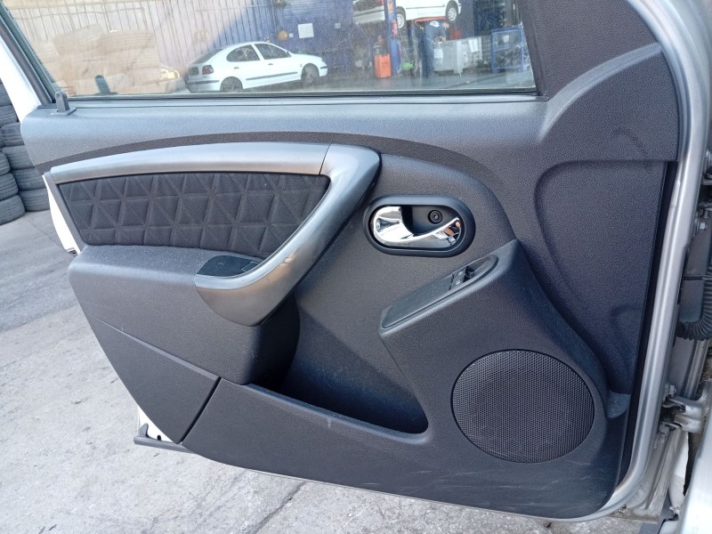 Recambio de guarnecido puerta delantera izquierda para dacia duster (hs_) 1.2 tce 125 referencia OEM IAM 809019714R  