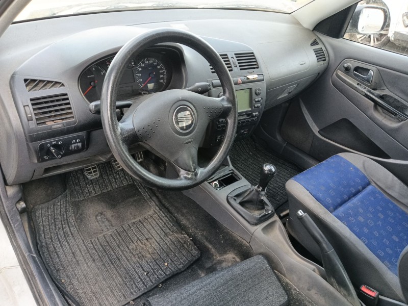 seat ibiza ii (6k1) del año 2001