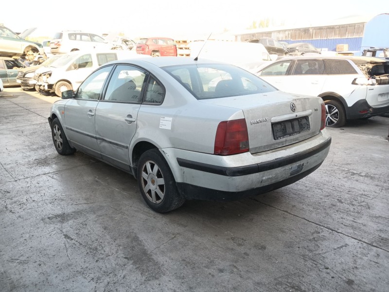 volkswagen passat b5 (3b2) del año 1998
