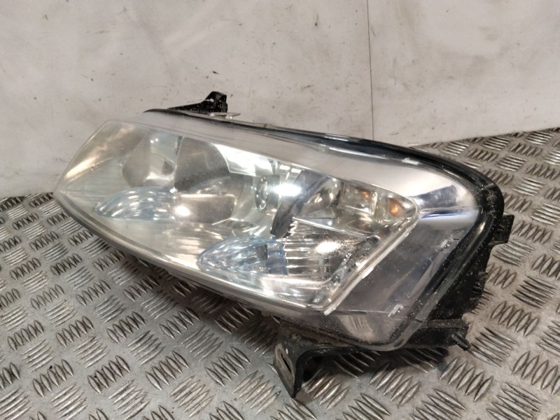 Recambio de faro izquierdo para fiat stilo (192_) 1.6 16v (192_xb1a) referencia OEM IAM 517127120  