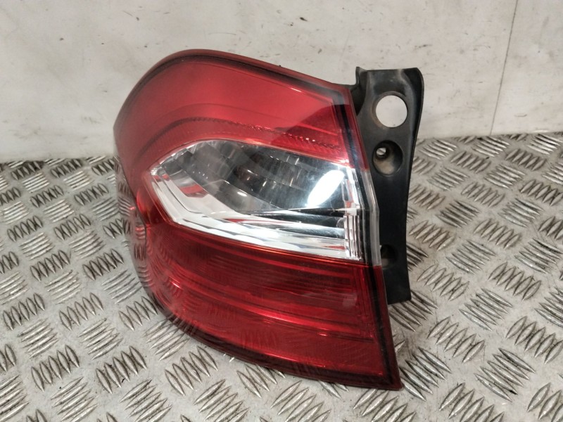 Recambio de piloto trasero izquierdo para kia rio iii (ub) 1.25 cvvt referencia OEM IAM 924101W210 924011W210 