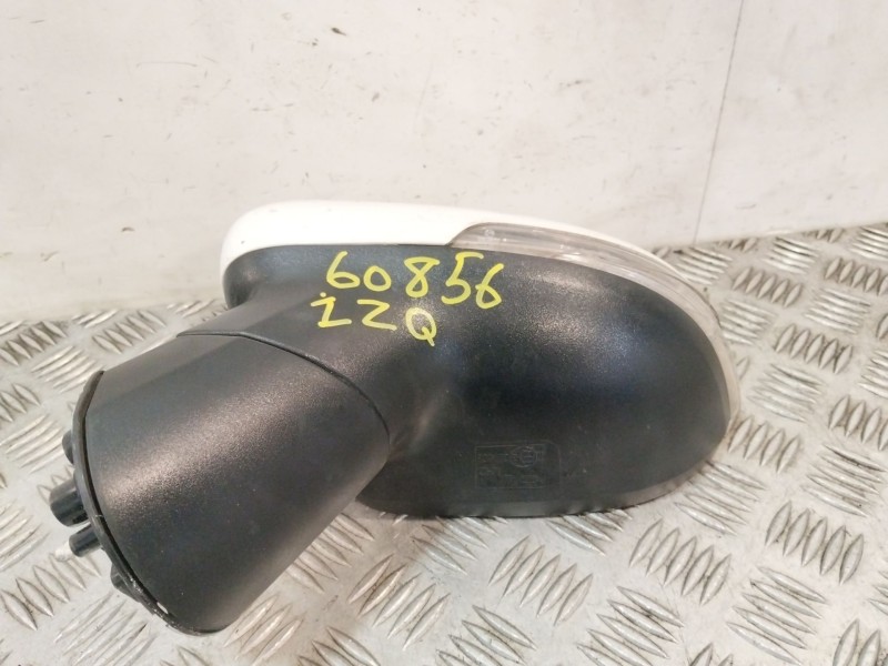 Recambio de retrovisor izquierdo para kia rio iii (ub) 1.25 cvvt referencia OEM IAM 876101W050  