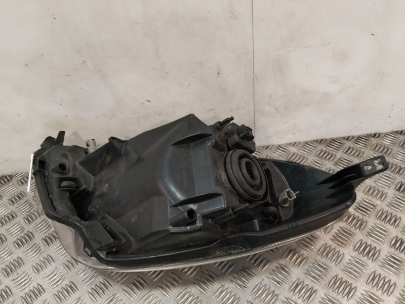 Recambio de faro derecho para nissan note (e11, ne11) 1.5 dci referencia OEM IAM 12407 20-B039  