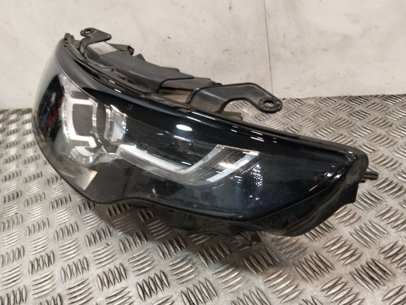 Recambio de faro izquierdo para land rover discovery sport (l550) 2.0 d 4x4 referencia OEM IAM LR137231  