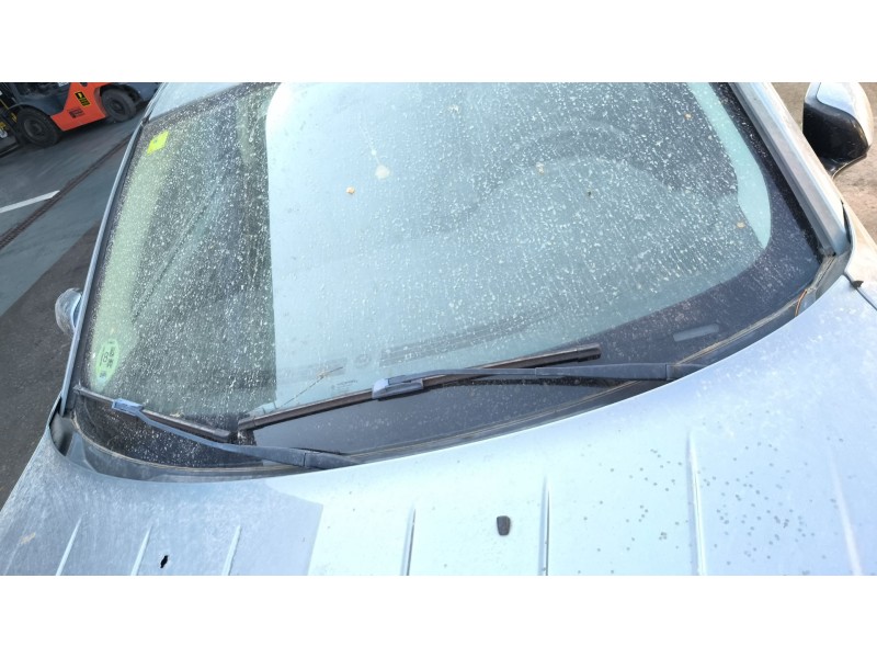 Recambio de brazo limpia delantero derecho para chrysler sebring (js) 2.0 crd referencia OEM IAM 68029820AA  
