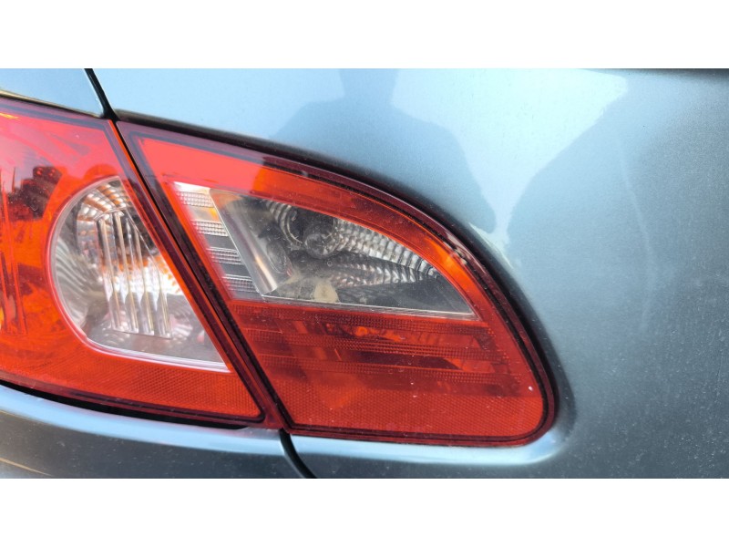 Recambio de piloto trasero izquierdo interior para chrysler sebring (js) 2.0 crd referencia OEM IAM 04389495AF  