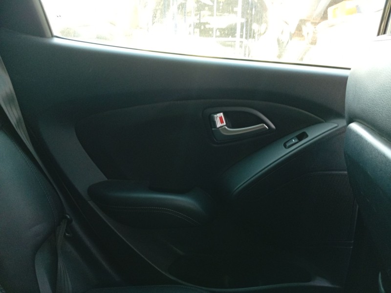 Recambio de guarnecido puerta trasera izquierda para hyundai ix35 (lm, el, elh) 1.7 crdi referencia OEM IAM 833072Y0109P  