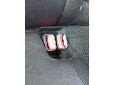 Recambio de enganche cinturon trasero izquierdo para hyundai ix35 (lm, el, elh) 1.7 crdi referencia OEM IAM 898302Y2009P  