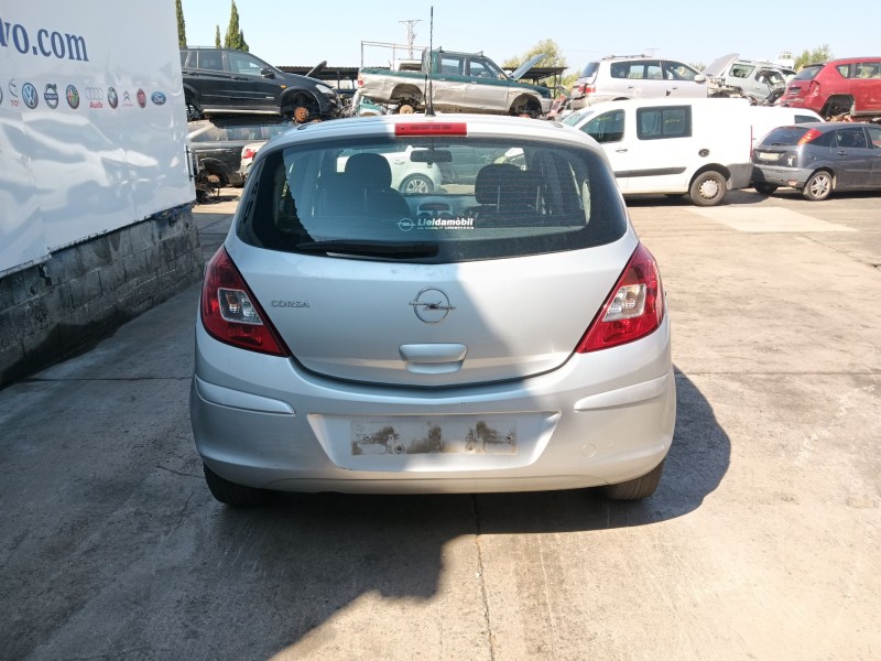 opel corsa d (s07) del año 2009