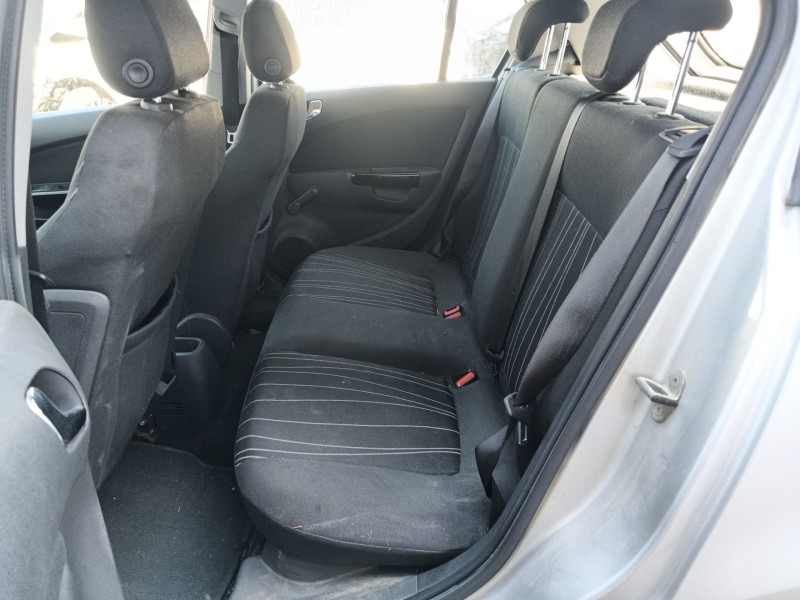 opel corsa d (s07) del año 2009