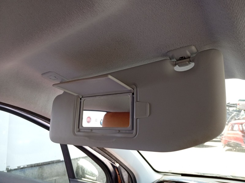 Recambio de parasol izquierdo para peugeot 208 i (ca_, cc_) 1.2 vti 82 referencia OEM IAM 96738898PR  