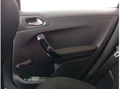 Recambio de guarnecido puerta trasera derecha para peugeot 208 i (ca_, cc_) 1.2 vti 82 referencia OEM IAM 96763547ZD  