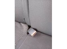 Recambio de enganche cinturon trasero central para peugeot 208 i (ca_, cc_) 1.2 vti 82 referencia OEM IAM 16012AEU  