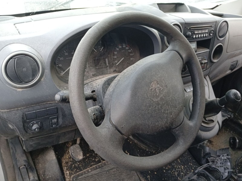 Recambio de volante para peugeot partner furgoneta/monovolumen 1.6 hdi 16v 4x4 referencia OEM IAM   