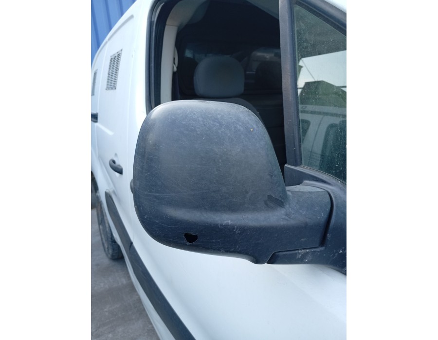 Recambio de retrovisor derecho para peugeot partner furgoneta/monovolumen 1.6 hdi 16v 4x4 referencia OEM IAM 96777550XT  