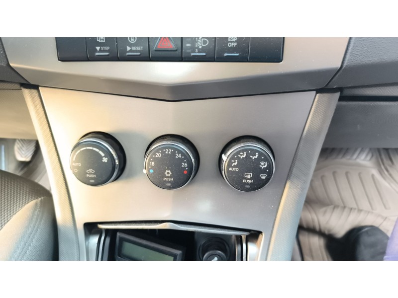 Recambio de mando climatizador para chrysler sebring (js) 2.0 crd referencia OEM IAM P55111886AB  