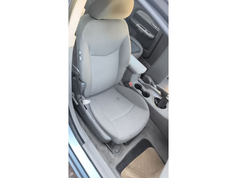 Recambio de asiento delantero derecho para chrysler sebring (js) 2.0 crd referencia OEM IAM 68002672AA  