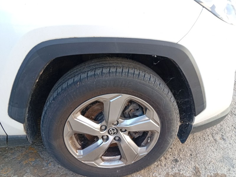 Recambio de aletin delantero derecho para toyota rav 4 v (_a5_, _h5_) 2.0 (mxaa52) referencia OEM IAM 7560142160  