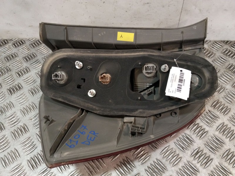 Recambio de piloto trasero derecho para honda fr-v (be) 2.0 (be3) referencia OEM IAM 33501SJDG11  