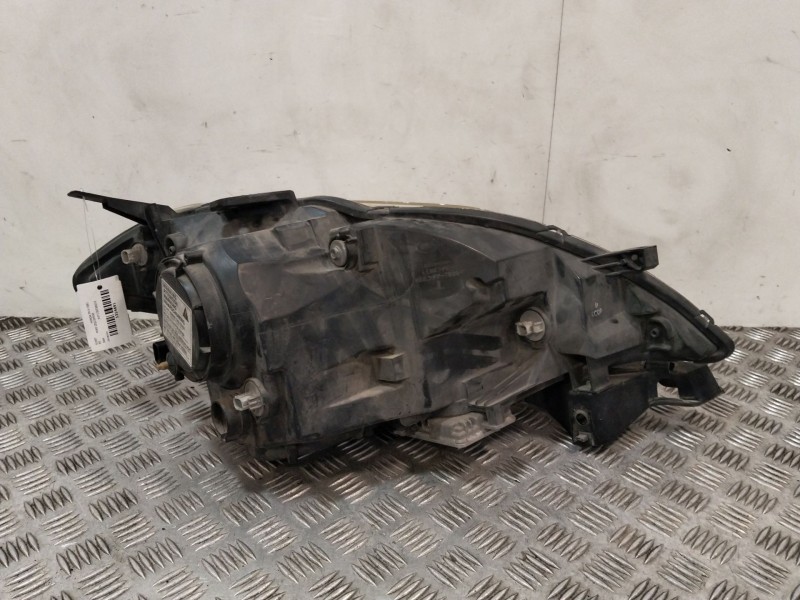 Recambio de faro izquierdo para honda fr-v (be) 2.0 (be3) referencia OEM IAM W3T130726515  