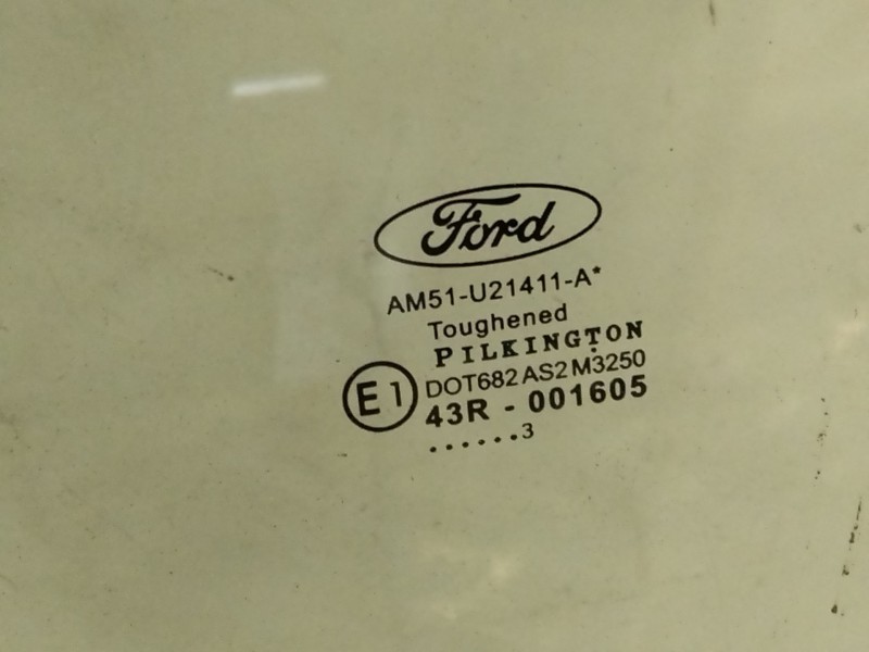 Recambio de luna delantera izquierda para ford c-max 1.0 ecoboost cat referencia OEM IAM 1697790  