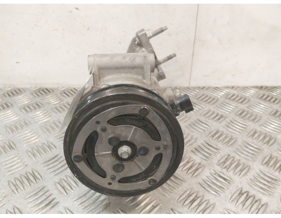 Recambio de compresor aire acondicionado para ford ecosport 1.0 ecoboost referencia OEM IAM 2491047 H1BH19D629DB 