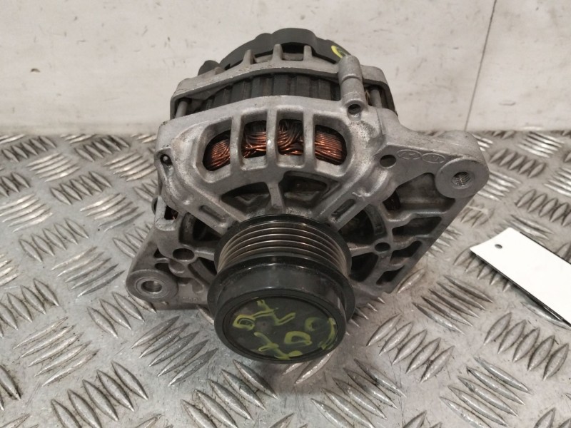 Recambio de alternador para kia rio iii (ub) 1.2 cvvt referencia OEM IAM 2624205 3730003605 