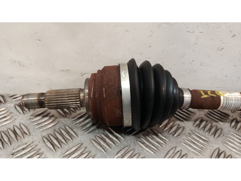 Recambio de transmision delantera izquierda para ford ecosport 1.0 ecoboost referencia OEM IAM 2638730  