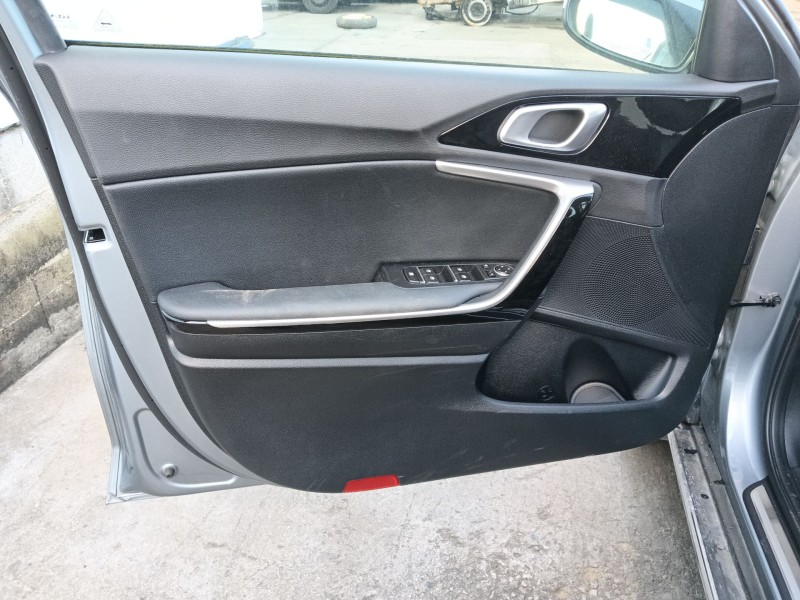 kia xceed (cd) del año 2025