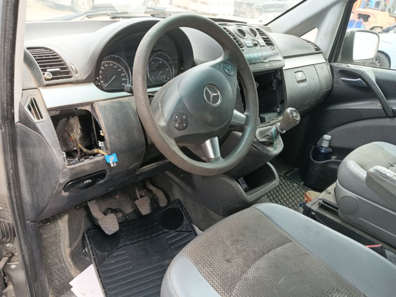 mercedes-benz viano (w639) del año 2011
