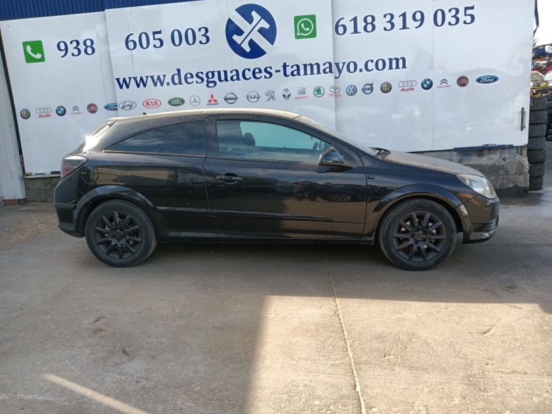 opel astra h gtc (a04) del año 2007