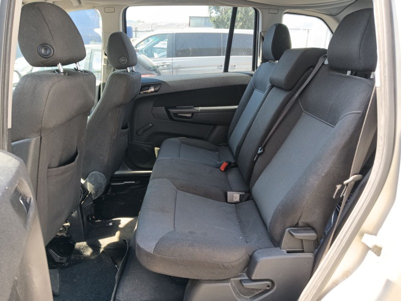opel zafira / zafira family b (a05) del año 2009
