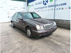 MERCEDES-BENZ CLASE E (W210)