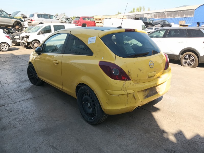 opel corsa d (s07) del año 2014