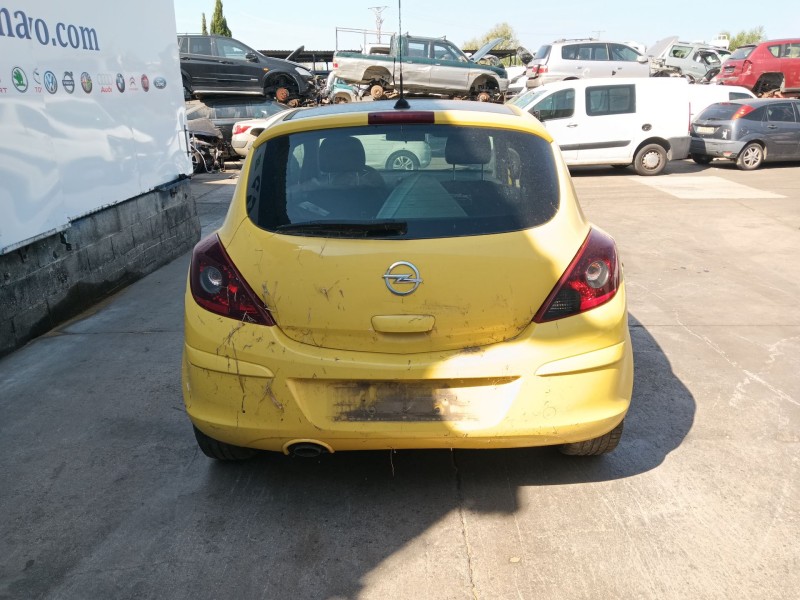 opel corsa d (s07) del año 2014