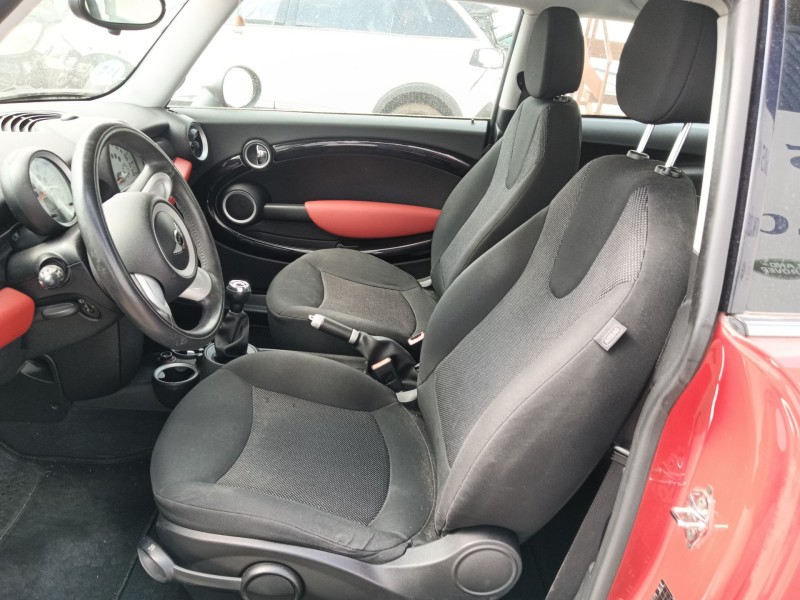mini mini (r56) del año 2008