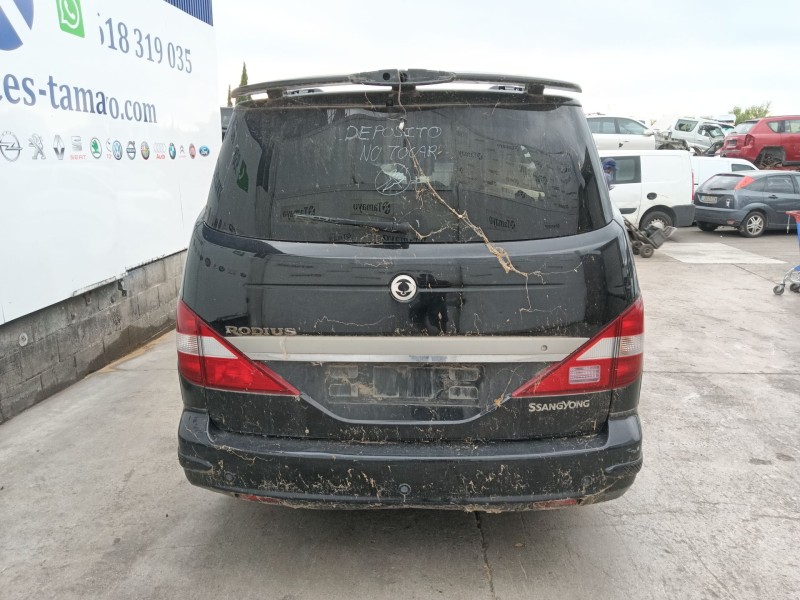 ssangyong rodius i del año 2006