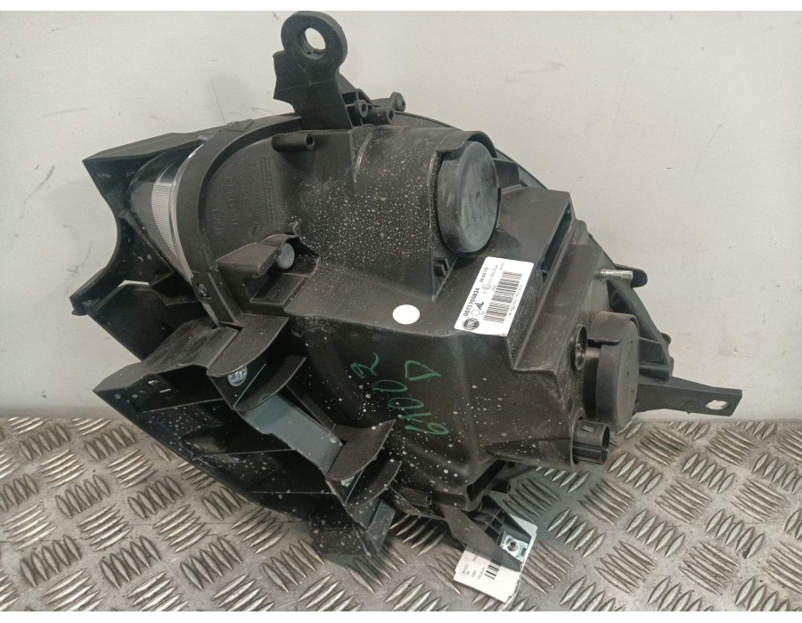 Recambio de faro derecho para fiat panda (312_, 319_) 1.3 d multijet 4x4 (312pxu1a) referencia OEM IAM 0000071777695  