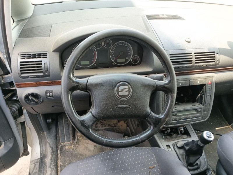 seat alhambra (7v8, 7v9) del año 2003