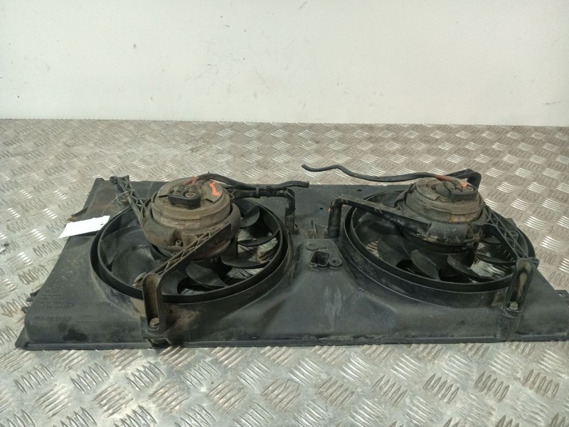 Recambio de electroventilador para volkswagen t4 transporter/furgoneta syncro (mod. 1991) referencia OEM IAM 701121207B  